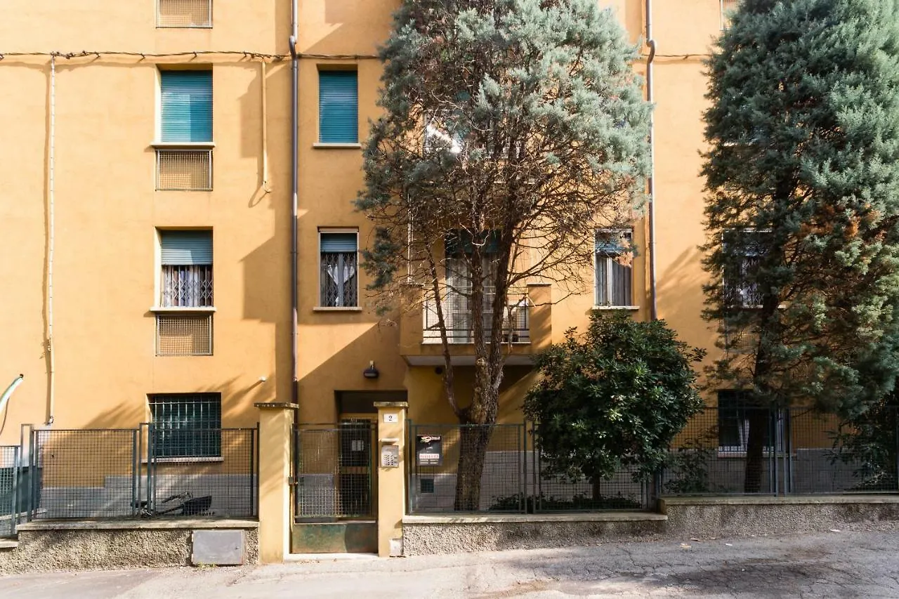 Housmart Ognibene 2 Apartman Bologna 0*,