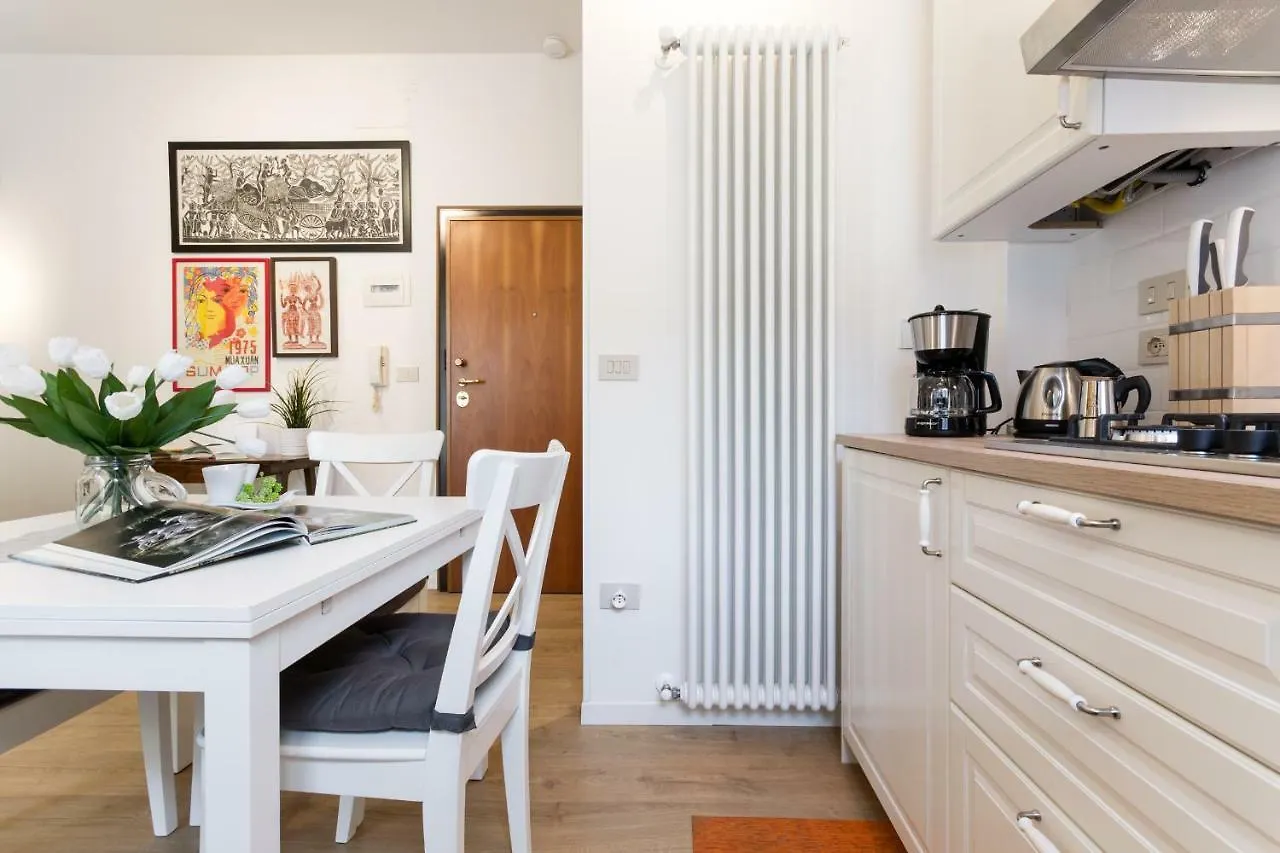 Housmart Ognibene 2 Apartman Bologna
